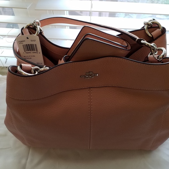 Coach - Picture 3 of 6